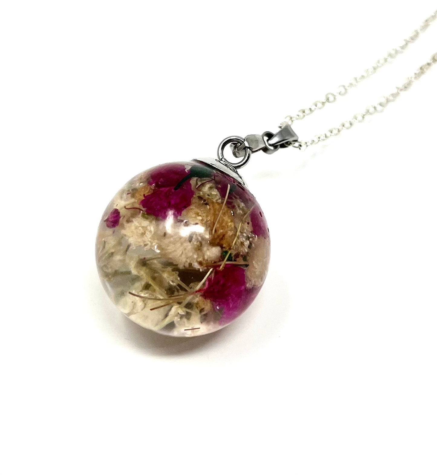 Sphere shaped Necklace with pressed micro flowers