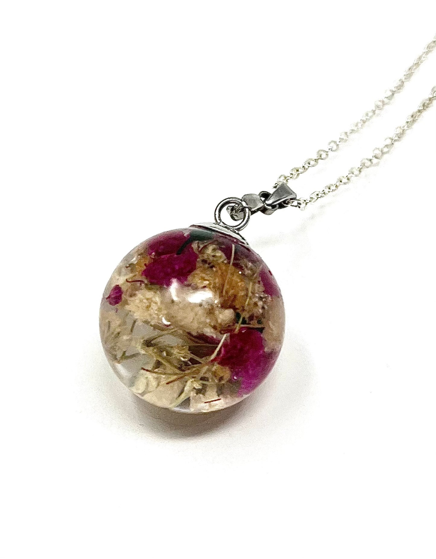Sphere shaped Necklace with pressed micro flowers