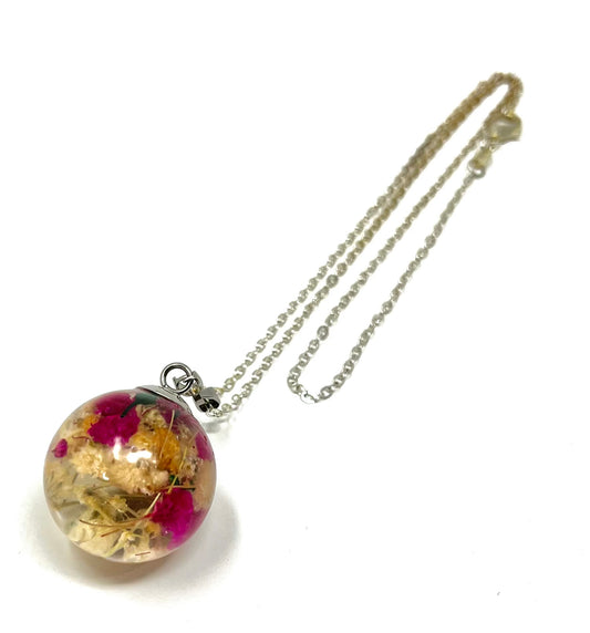 Sphere shaped Necklace with pressed micro flowers